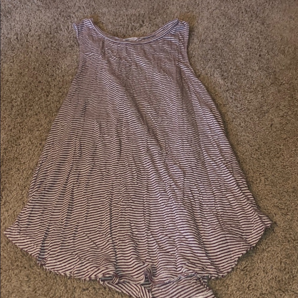 American eagle tank top with cut out on back